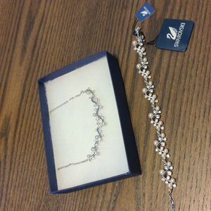 Swarovski necklace and bracelet set